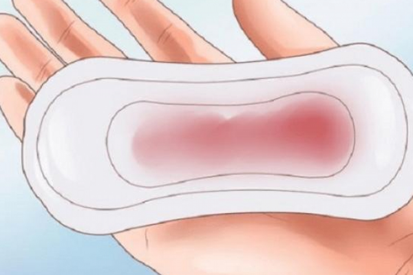 Ra máu khi chưa đến ngày kinh: nguyên nhân và thời điểm cần khám